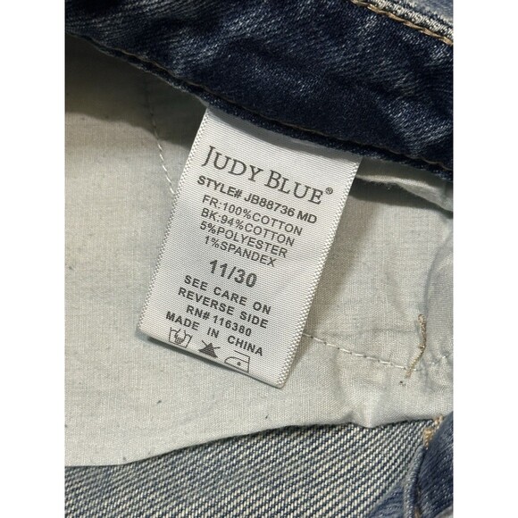 JUDY BLUE Distressed Straight Fit Women's Jeans Size 11/30 Light Med Wash - Picture 4 of 7